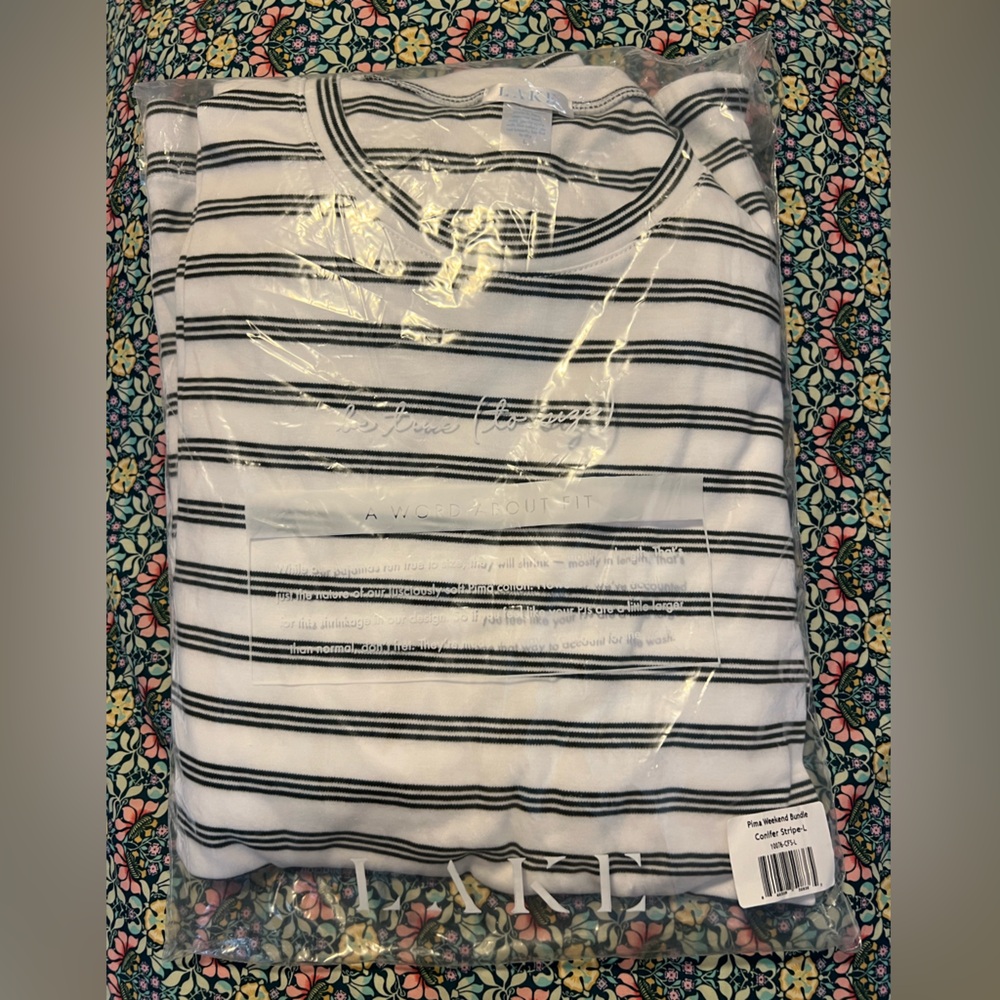 LAKE Pajamas Pima Crew Bundle in Conifer Stripe (dark green)